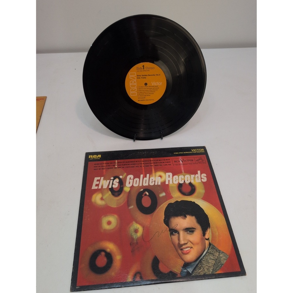 ELVIS PRESLEY/ELVIS's Golden records Signature Signed Autographed